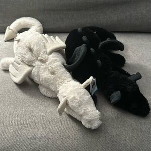 Jellycat Large Onyx and Snow Dragon Set